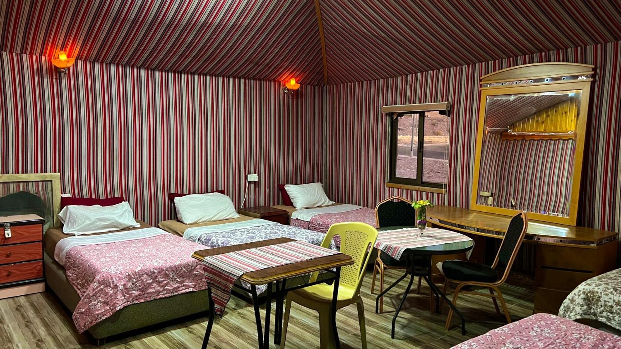 Al-Amer Hostel Akaba Exteriér fotografie